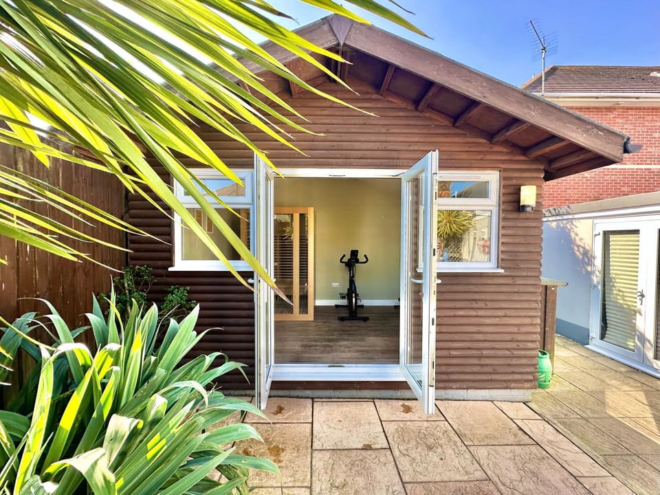 Patio, Garden view