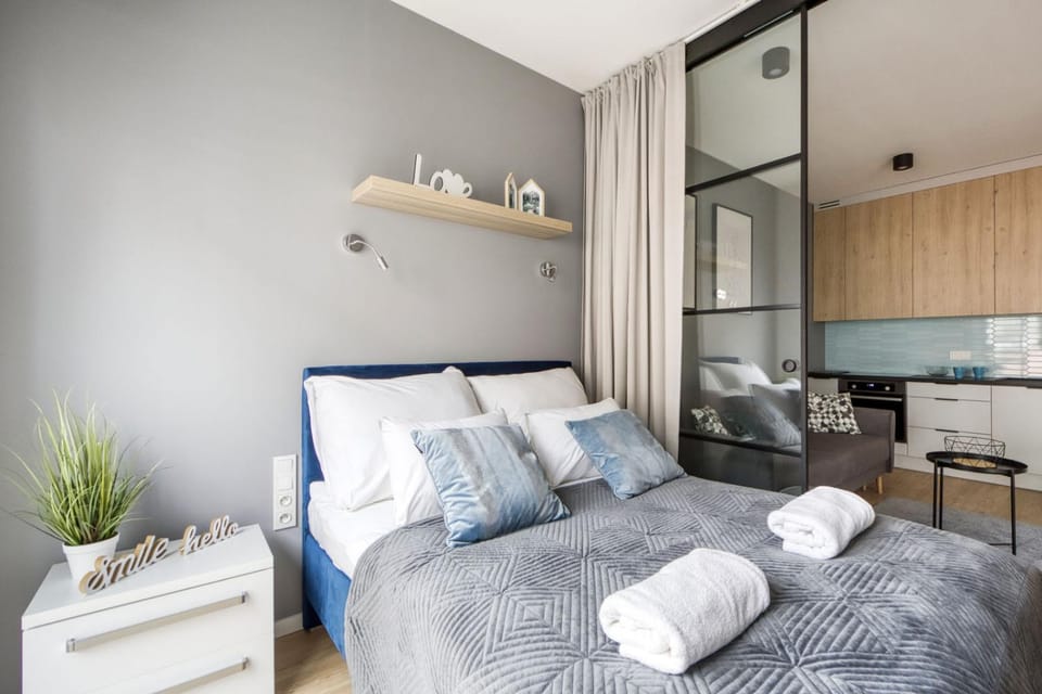 Bed, Photo of the whole room, pet friendly, towels