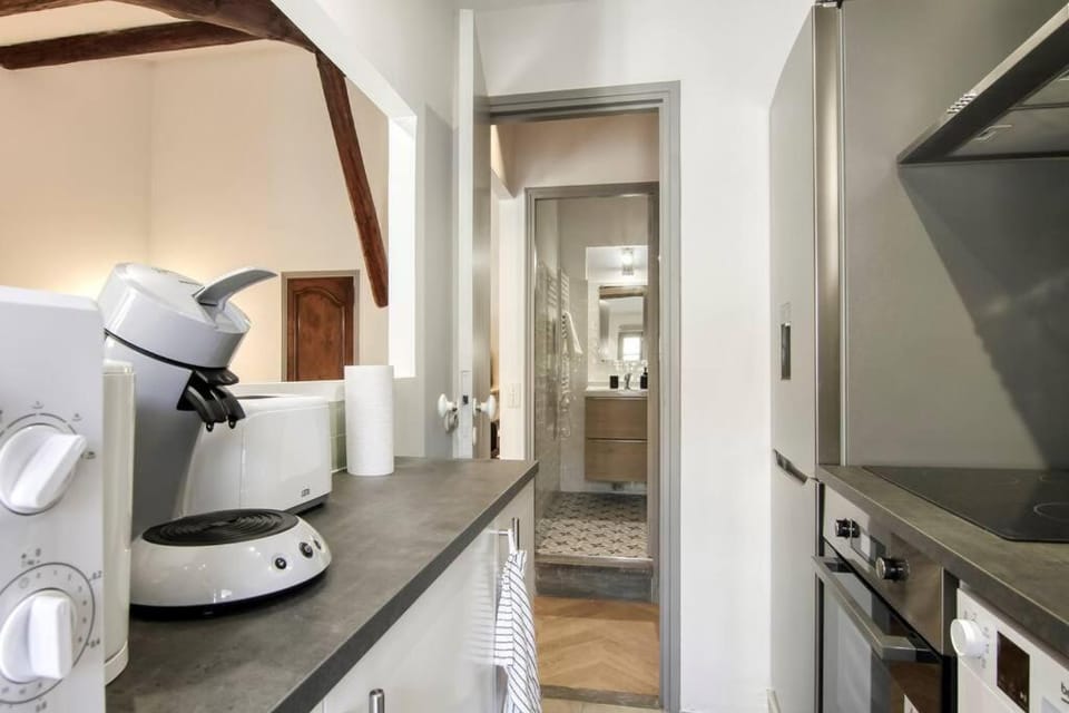 Noa - Mont Piete Studio intramuros - Apartment in Avignon