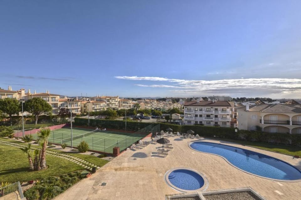 Balcony/Terrace, Pool view, Swimming pool