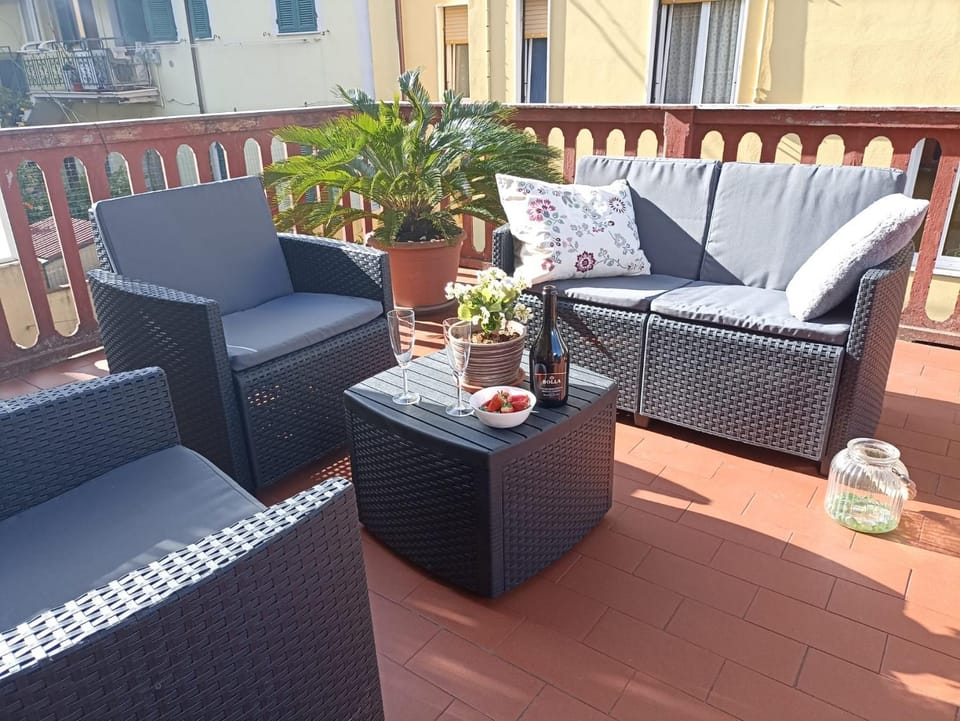 Balcony/Terrace, Balcony/Terrace