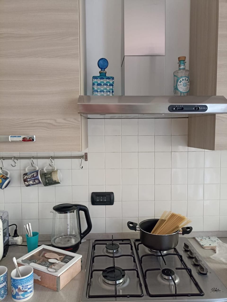 Kitchen or kitchenette, stove, kitchen