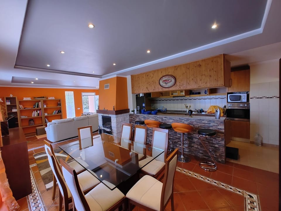 Kitchen or kitchenette, Living room, Dining area, stove