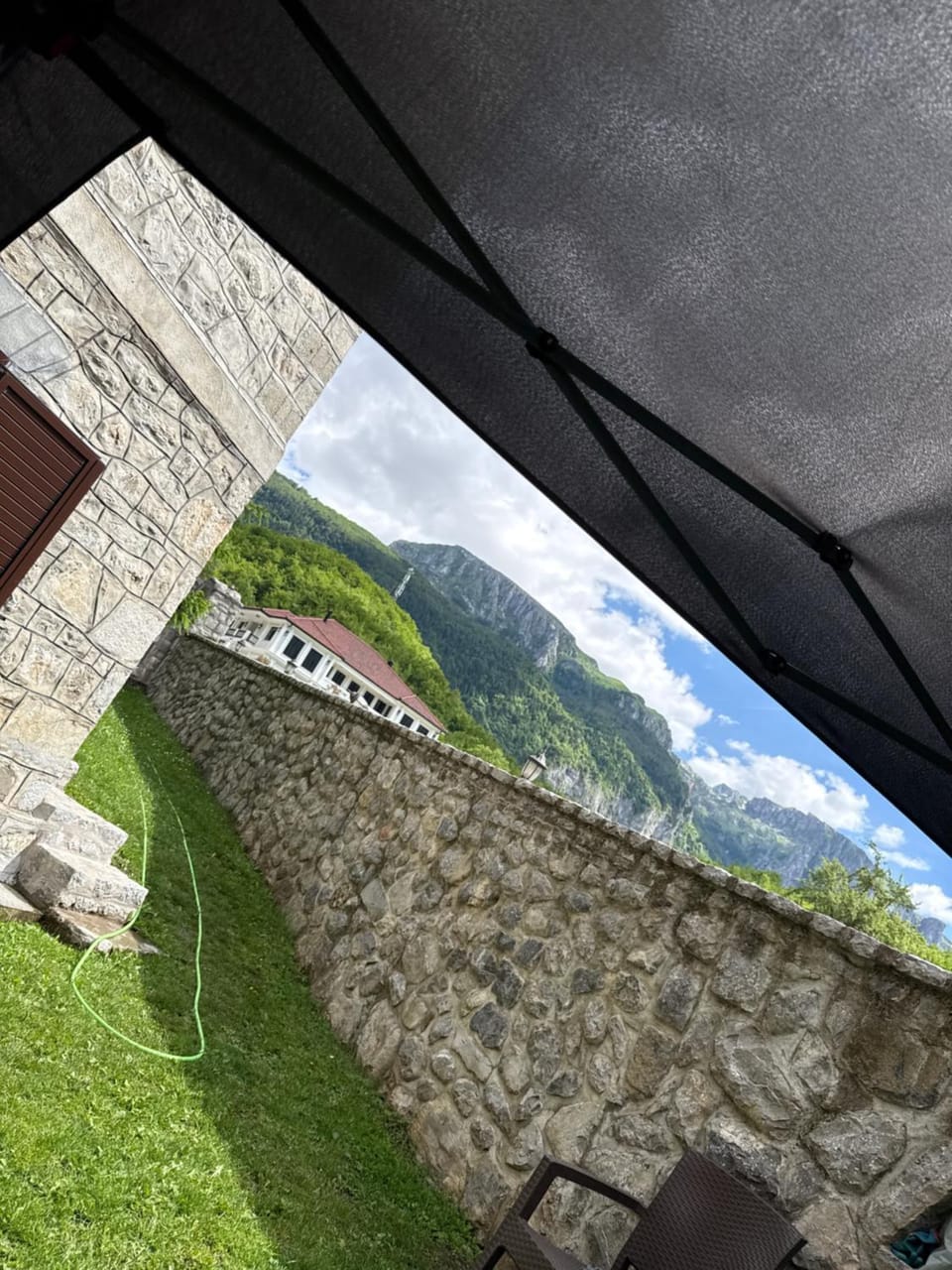 Nearby landmark, Day, Natural landscape, Mountain view