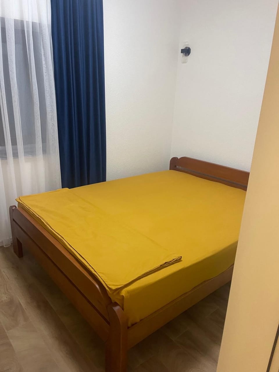 Property building, Bed, Bedroom, Guests, Guests, Breakfast