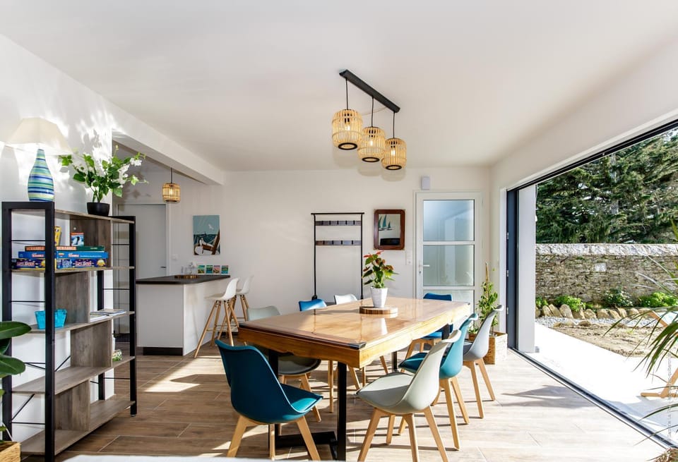 Patio, Dining area