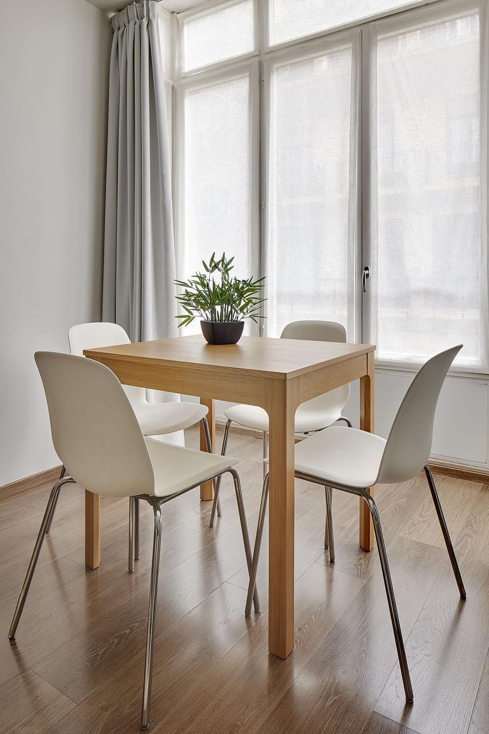 The Rentals Collection - Gros Arena I Apartment in San Sebastian