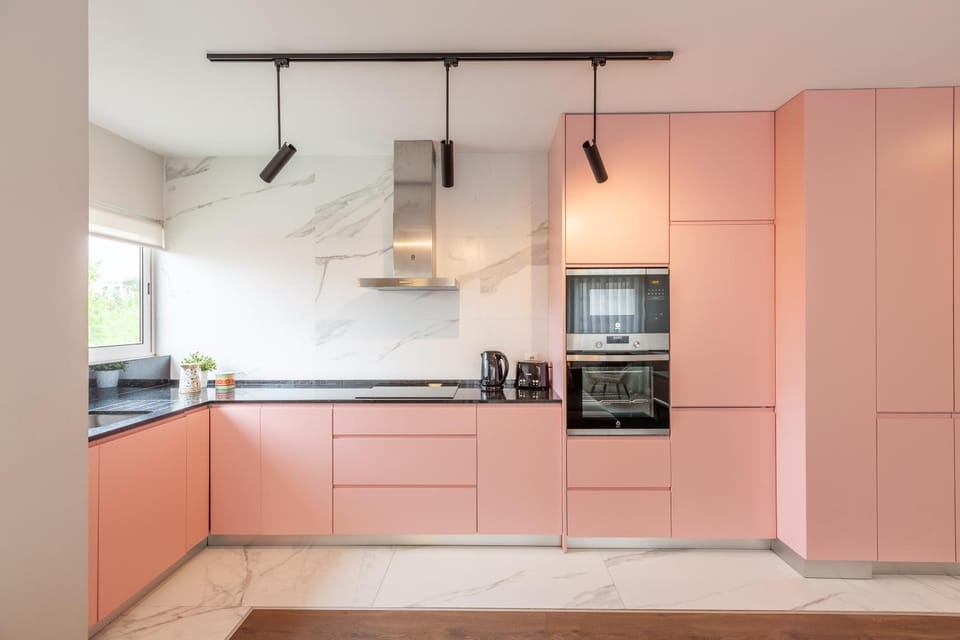 Kitchen or kitchenette, dishwasher, minibar, pet friendly, stove, toaster