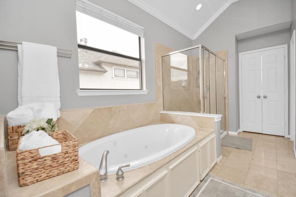 Shower, Bathroom, Bath