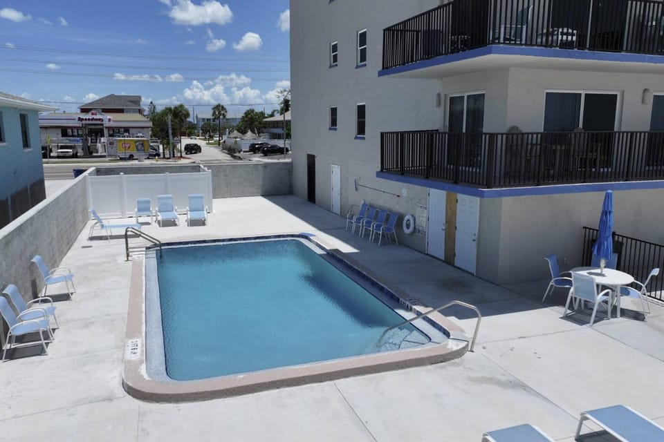 406 - Kima House in Madeira Beach
