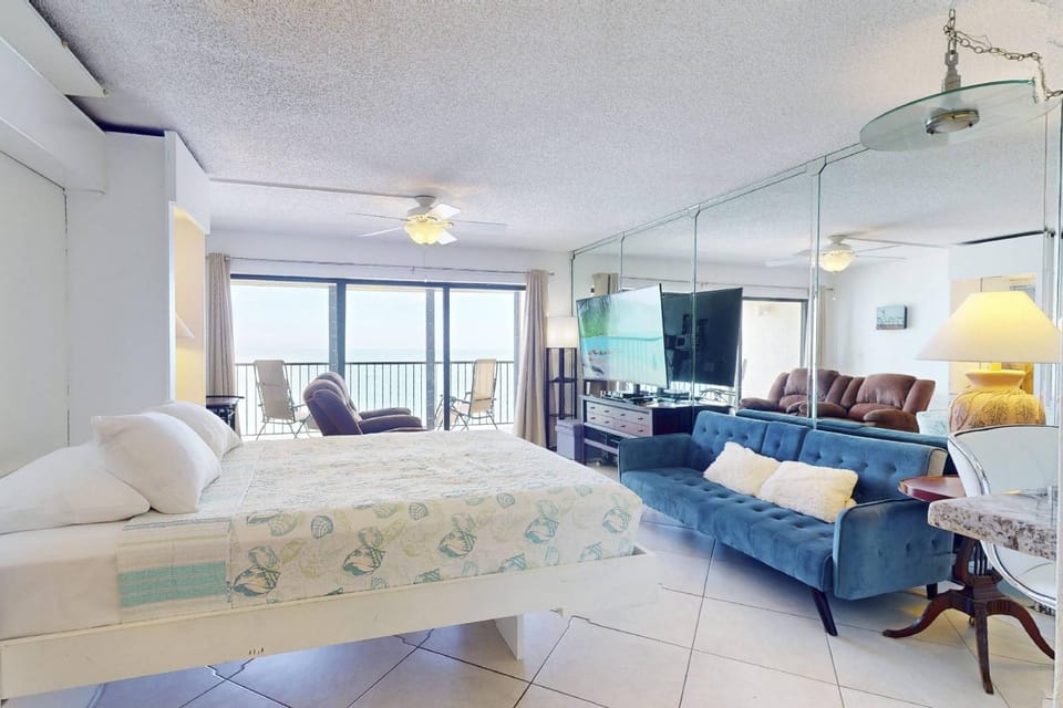 2-1004 - Ocean Sands House in Redington Beach