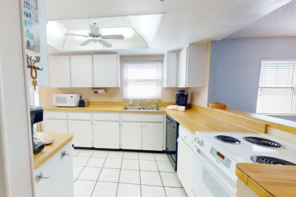 501 - Kima House in Madeira Beach