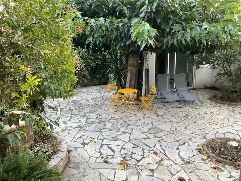 NATURE by Reine du Sud, proche des Grands Buffets Apartment in Narbonne