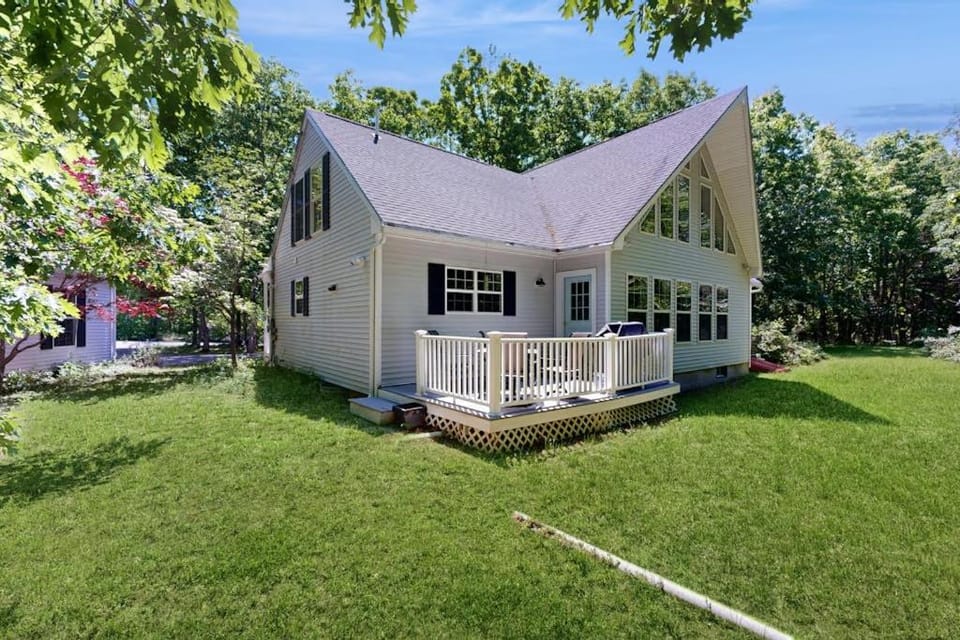 Property building, Day, Garden view