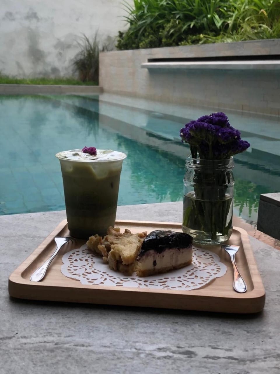 Day, Garden, Food and drinks, Food, Garden view, Pool view, Swimming pool