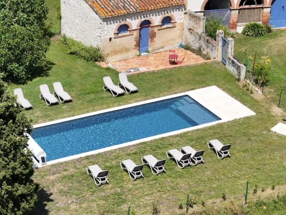 Garden, Pool view, Swimming pool, sunbed