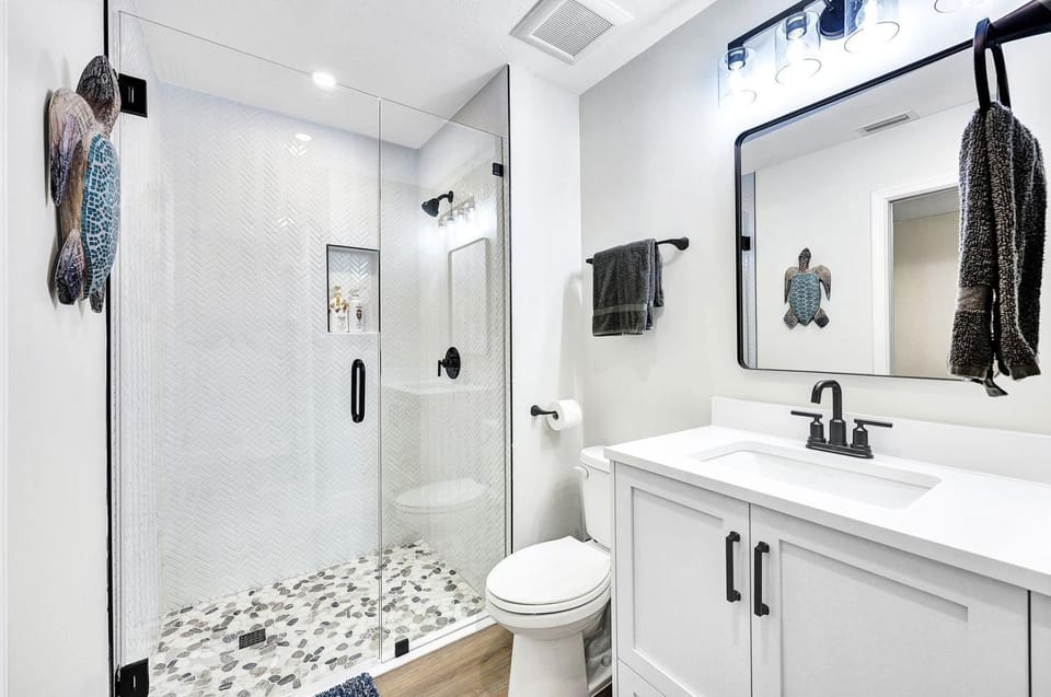 Shower, Bathroom