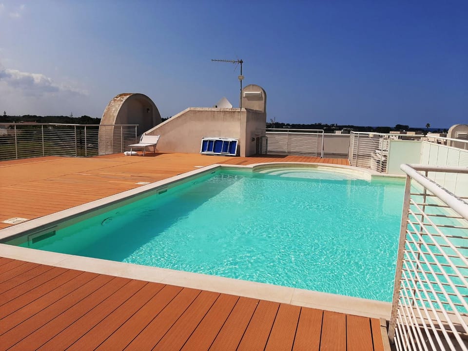 Pool view, Swimming pool