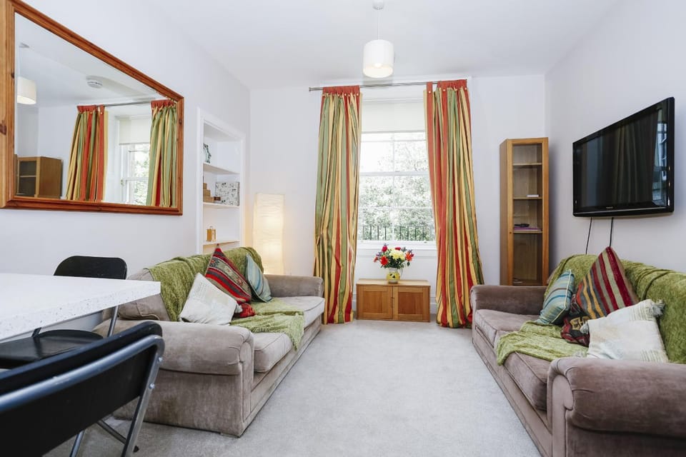 Communal lounge/ TV room, Living room