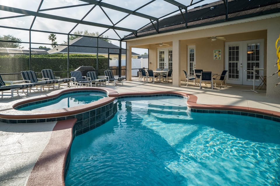 Luxury Villa! Fun in the Sun! Formosa Gardens Villa in Four Corners