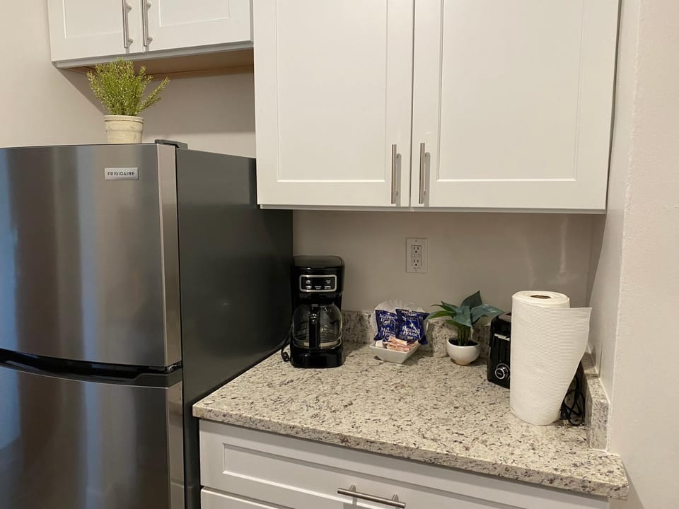 Coffee/tea facilities, Kitchen or kitchenette, toaster