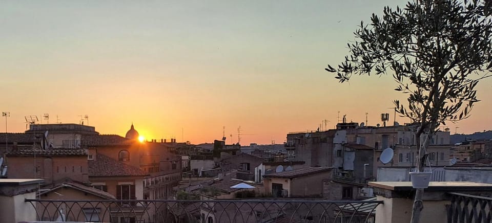 Property building, View (from property/room), Balcony/Terrace