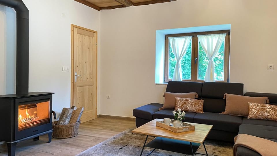 Living room, Seating area, flat iron