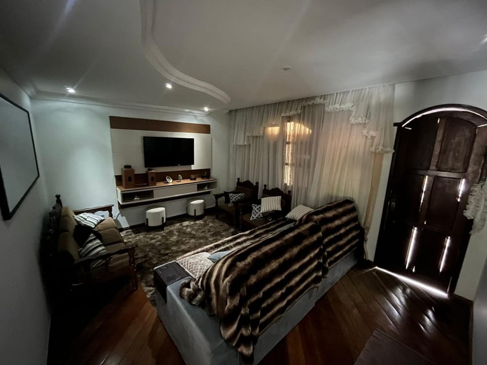 Communal lounge/ TV room, TV and multimedia, Living room