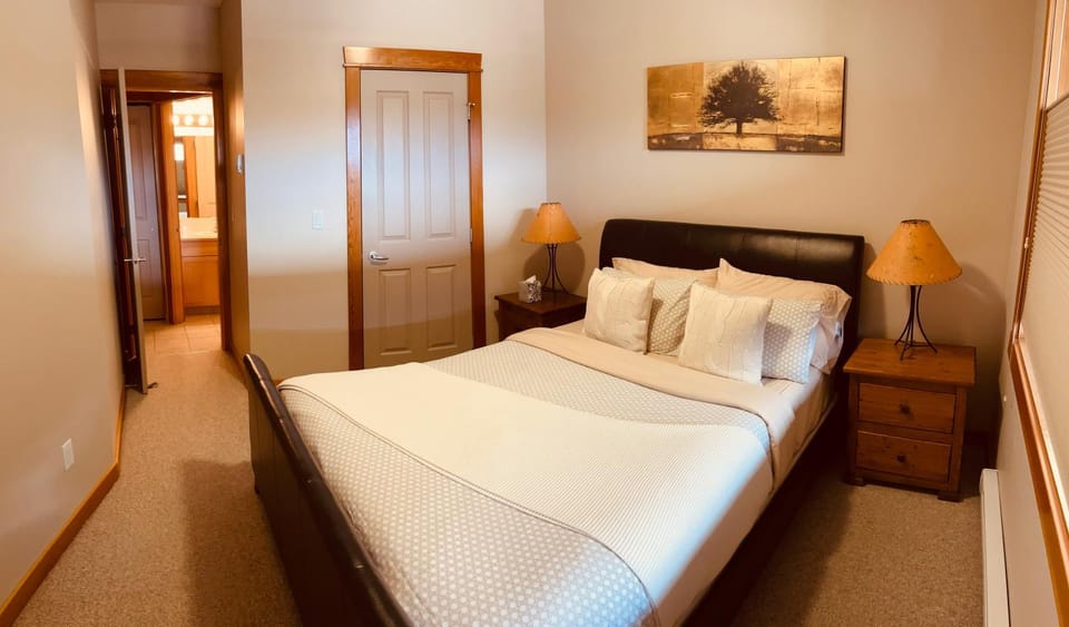 Wanna get away in the Rocky Mountains Apartment in Canmore