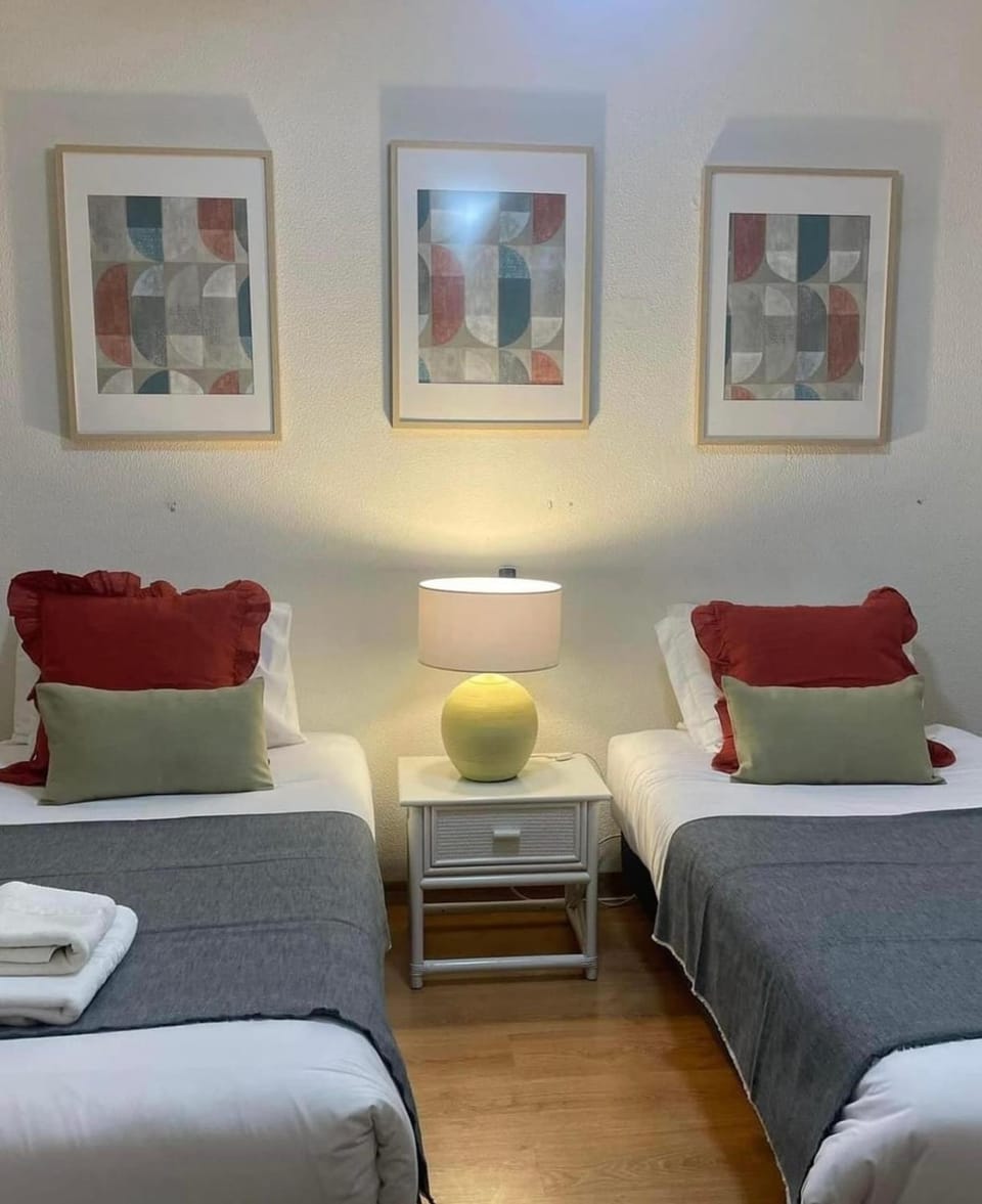 Mar Sereno Praia Formosa Apartment in Funchal