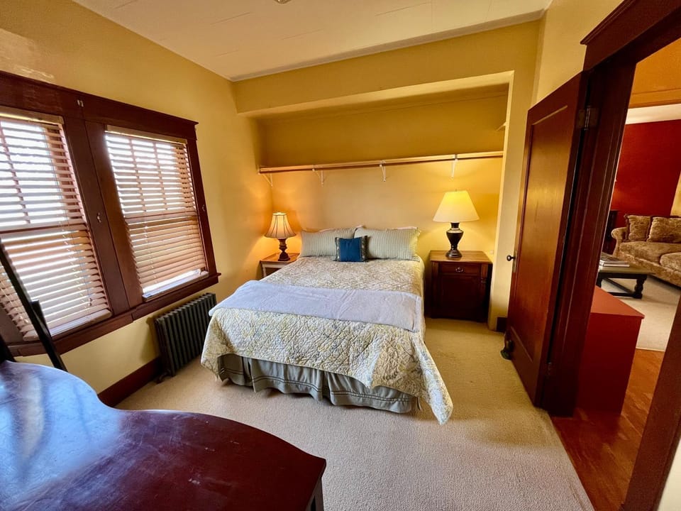 Living room, Bedroom, Garden view, wardrobe