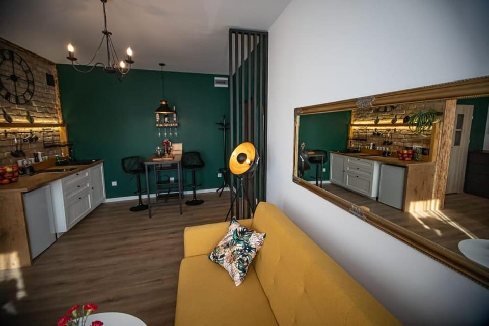 Czocha Studio Apartment, Bezpłatny parking, Faktury VAT Apartment in Lower Silesian Voivodeship