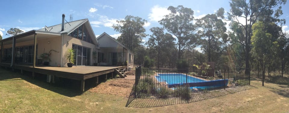 Spring, Garden, Garden view, Swimming pool