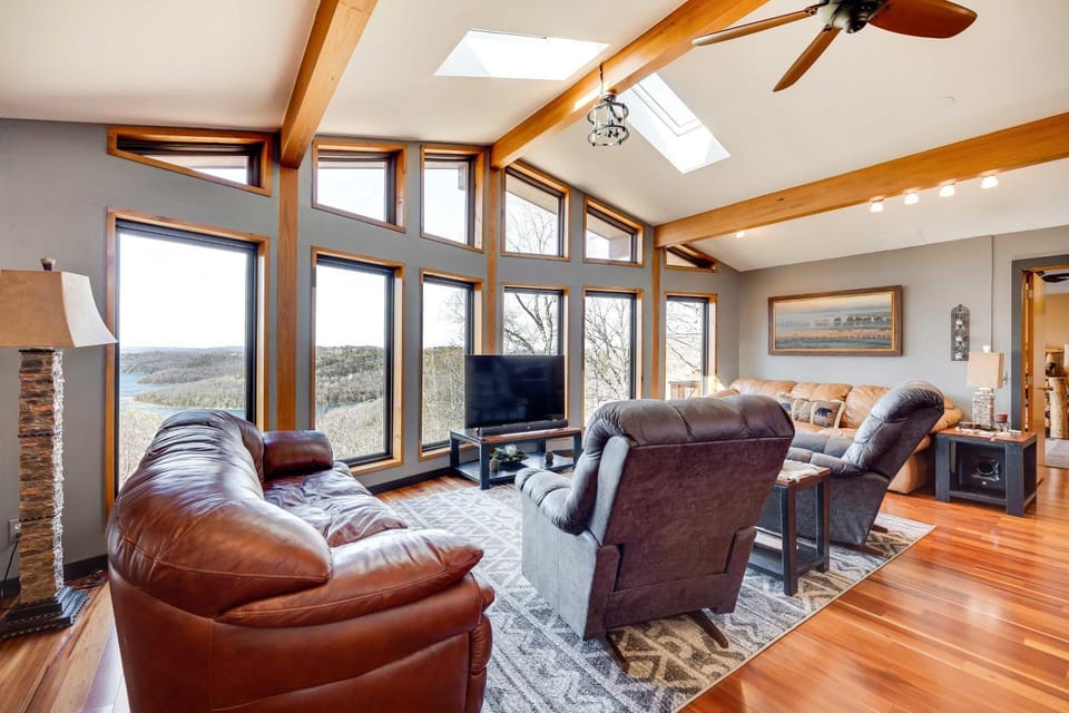 Eureka Springs Vacation Rental Near Beaver Lake! House in Beaver Lake