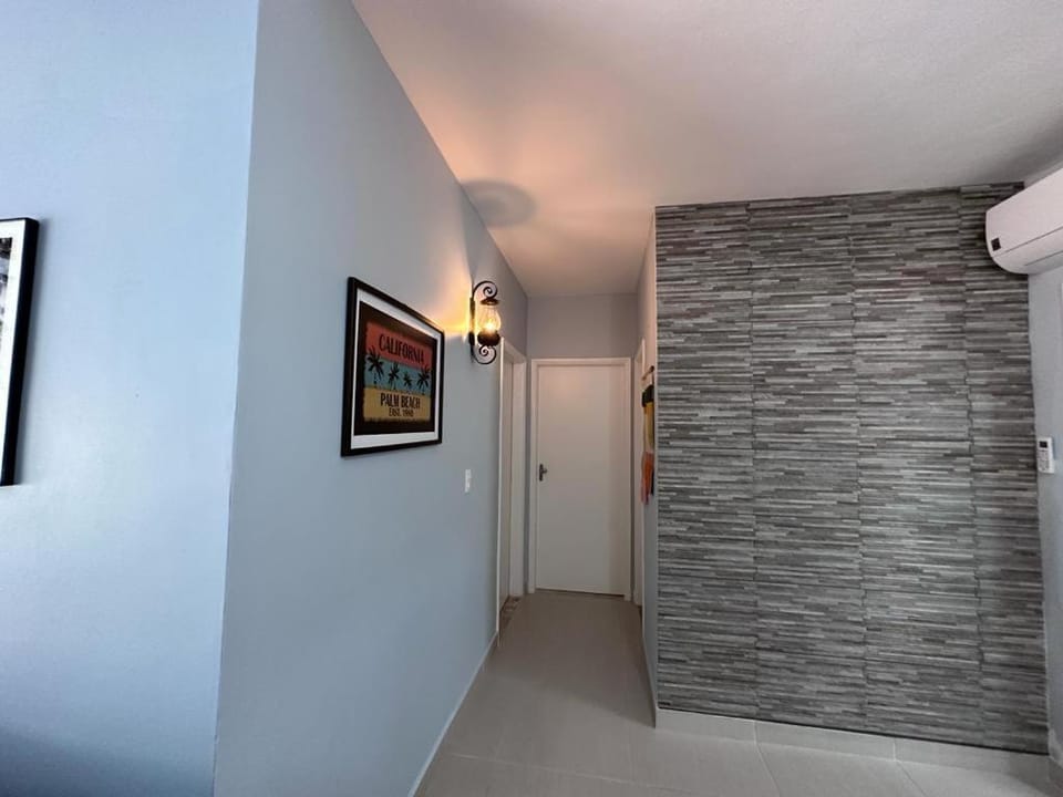 Lindo apartamento na enseada Apartment in State of São Paulo