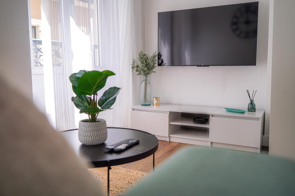 Le Petit Martial - Climatisation, Hypercentre, Parking privé, Rénové Apartment in Centre-Val de Loire