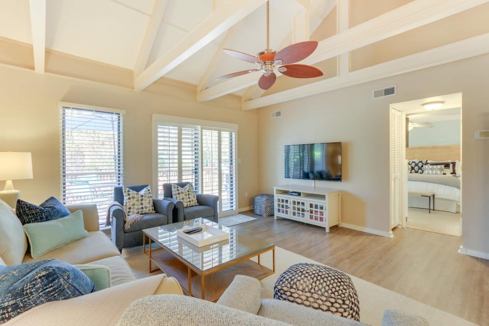 Walk to Beach: Hilton Head Island Resort Gem House in Hilton Head Island