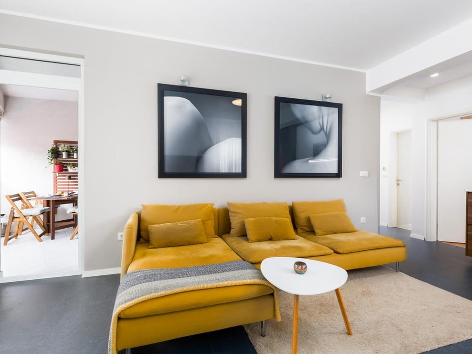 Modern Center City Apartment Apartment in Poreč