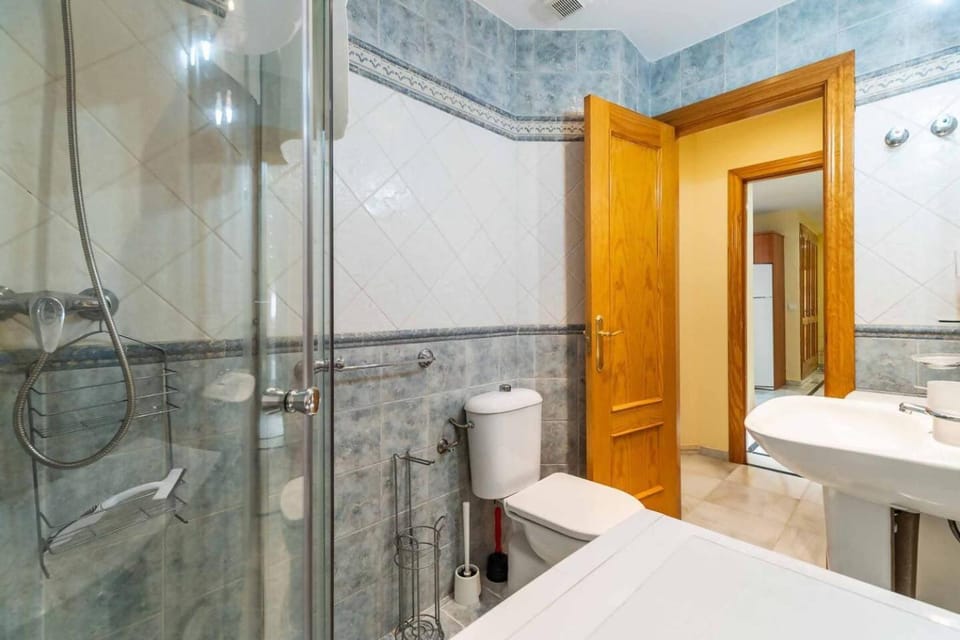 CYV -Centrally located 1 bed 1 bath near the beach Apartment in Fuengirola