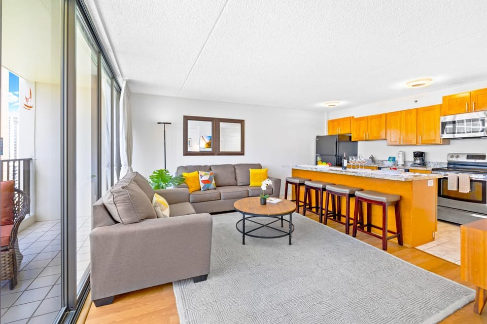 Kitchen or kitchenette, Living room, Dining area