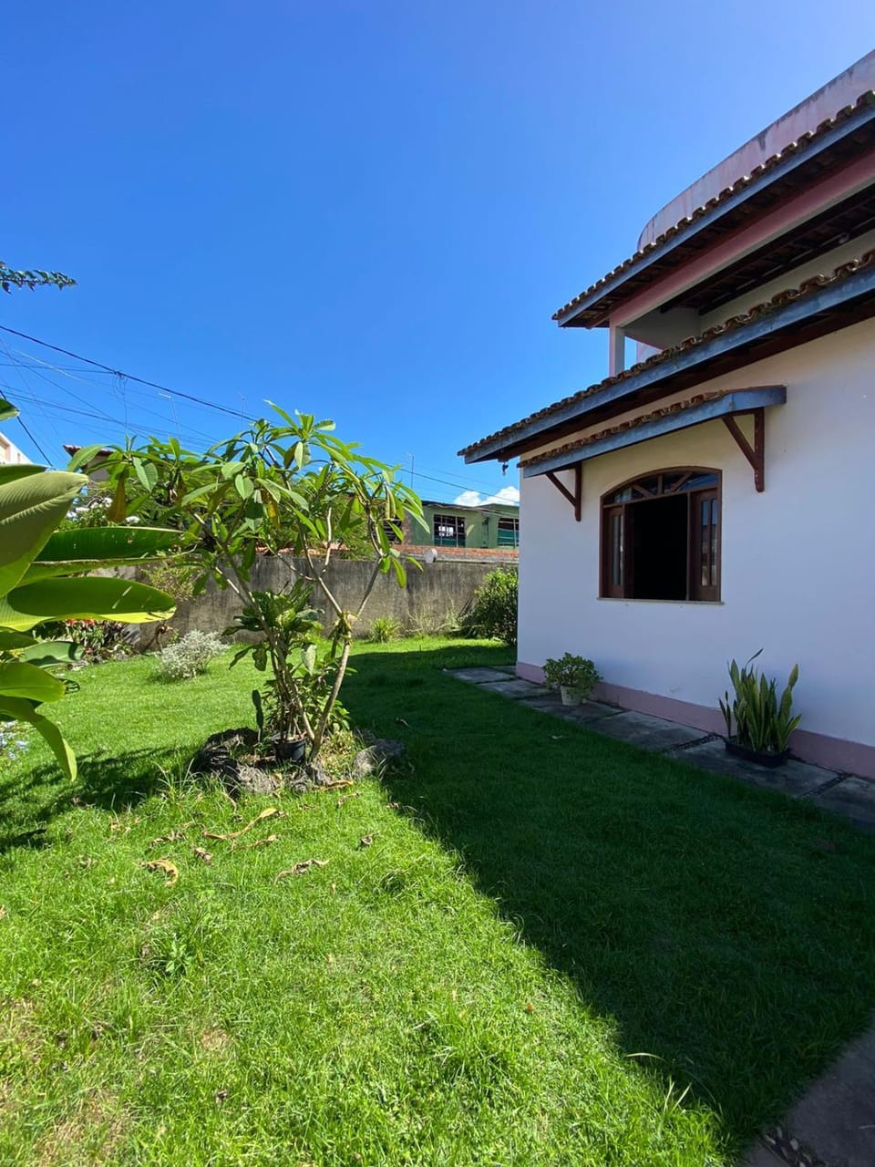 Property building, Garden, Balcony/Terrace, Garden view