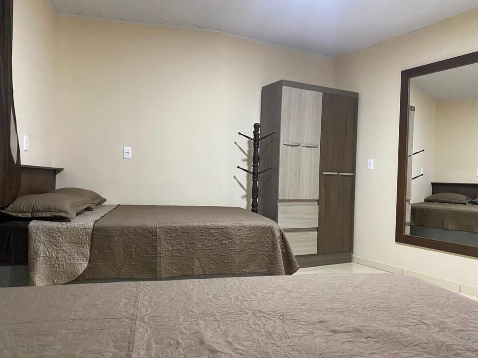 Apartamento muito bem localizado a 200 metros da praca mestre dominguinhos Apartment in State of Alagoas, Brazil