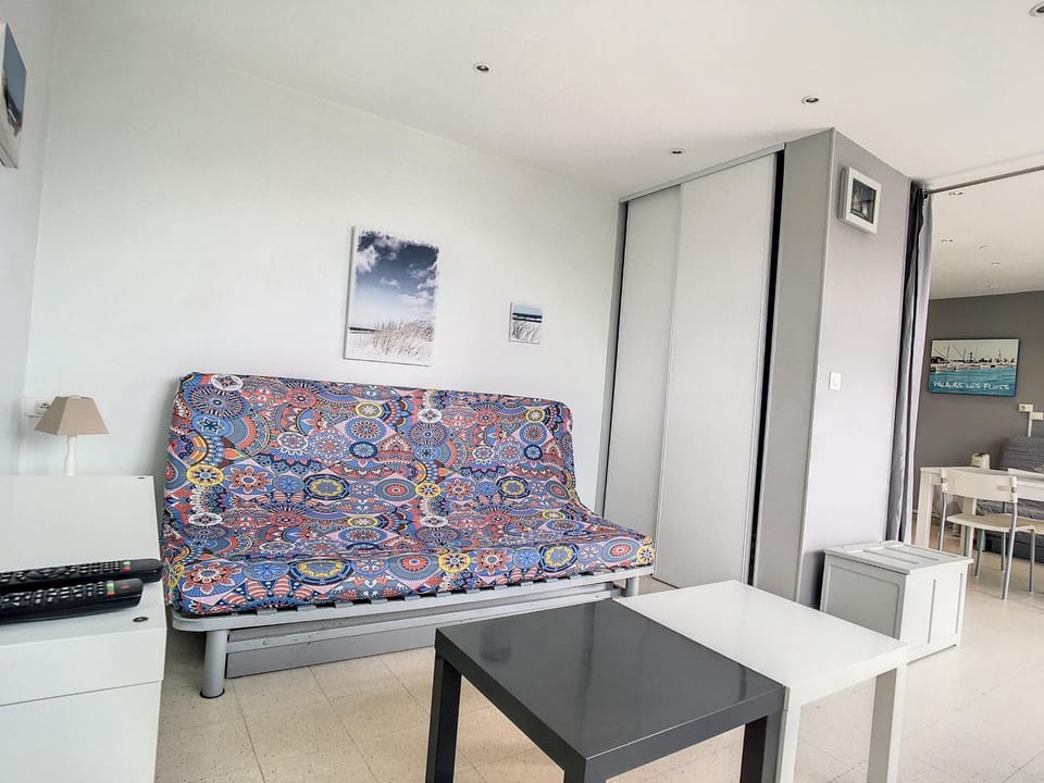 Palavas T2 Confort Vue Mer, Animaux Bienvenus, Plage Proche - FR-1-715-10 Apartment in Palavas-les-Flots