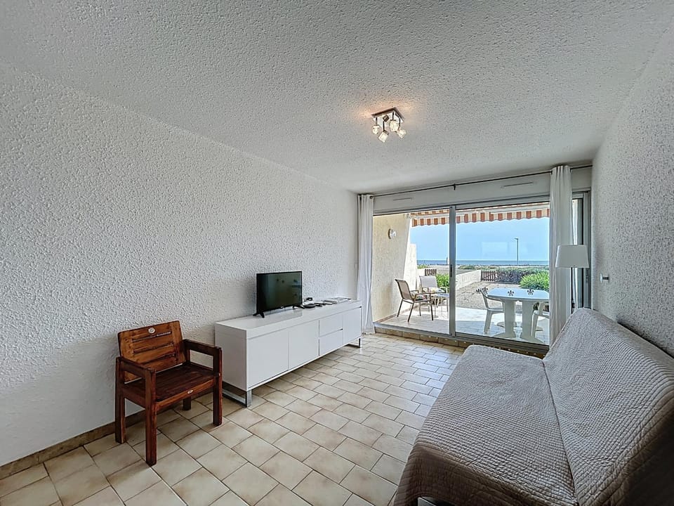 Appartement 2P Cabine sur Plage avec Parking et Climatisation - FR-1-715-46 Cabin in Palavas-les-Flots