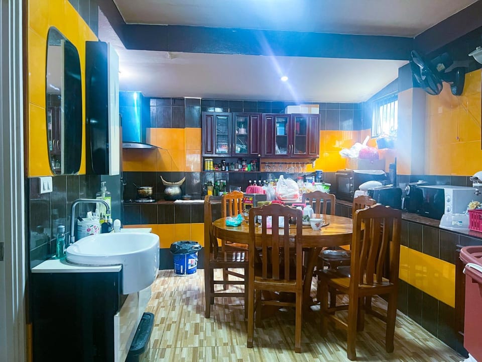 Hostel Banamphur - Sleep like a baby Campground/ 
RV Resort in Pattaya City