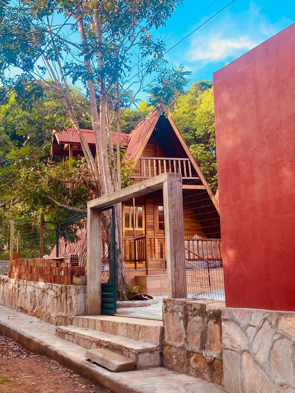 Property building, Day