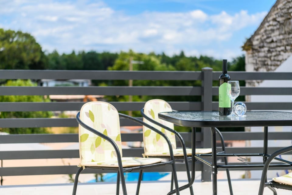 House Angela with private pool, private parking, wi-fi and fully fenced garden - WiiBuk Villa in Istria County