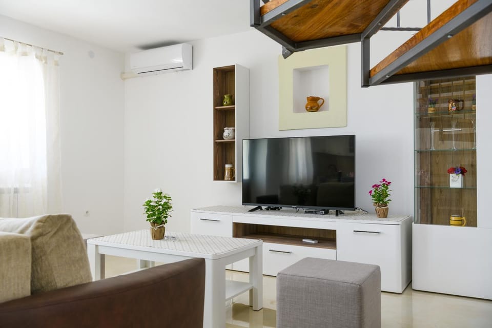House Angela with private pool, private parking, wi-fi and fully fenced garden - WiiBuk Villa in Istria County