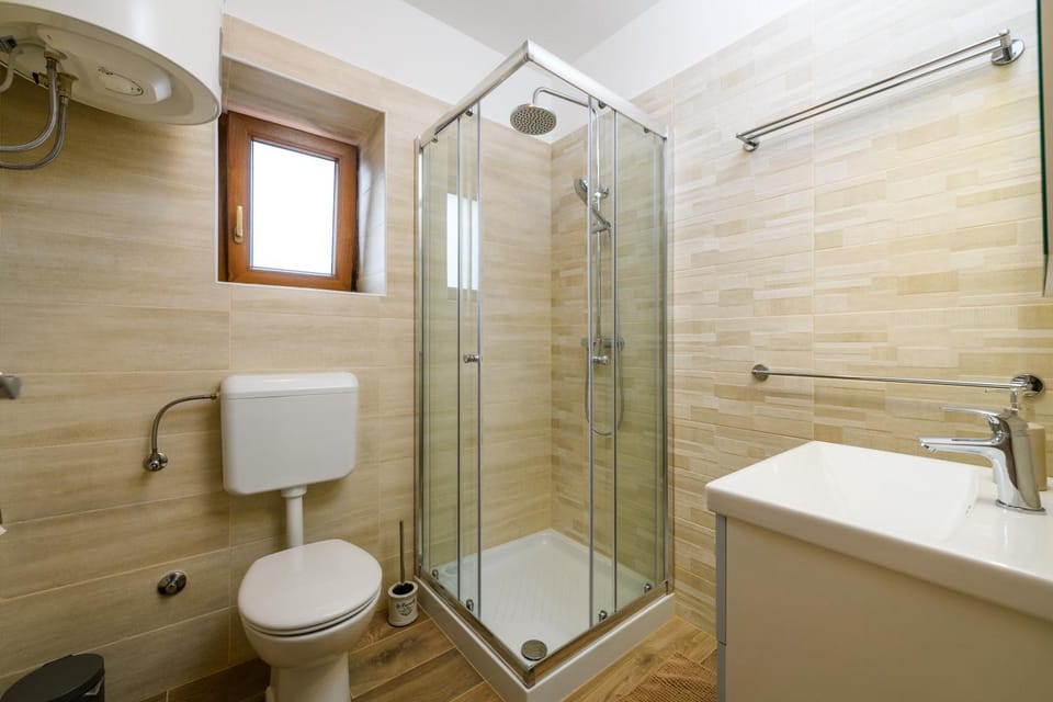 House Angela with private pool, private parking, wi-fi and fully fenced garden - WiiBuk Villa in Istria County