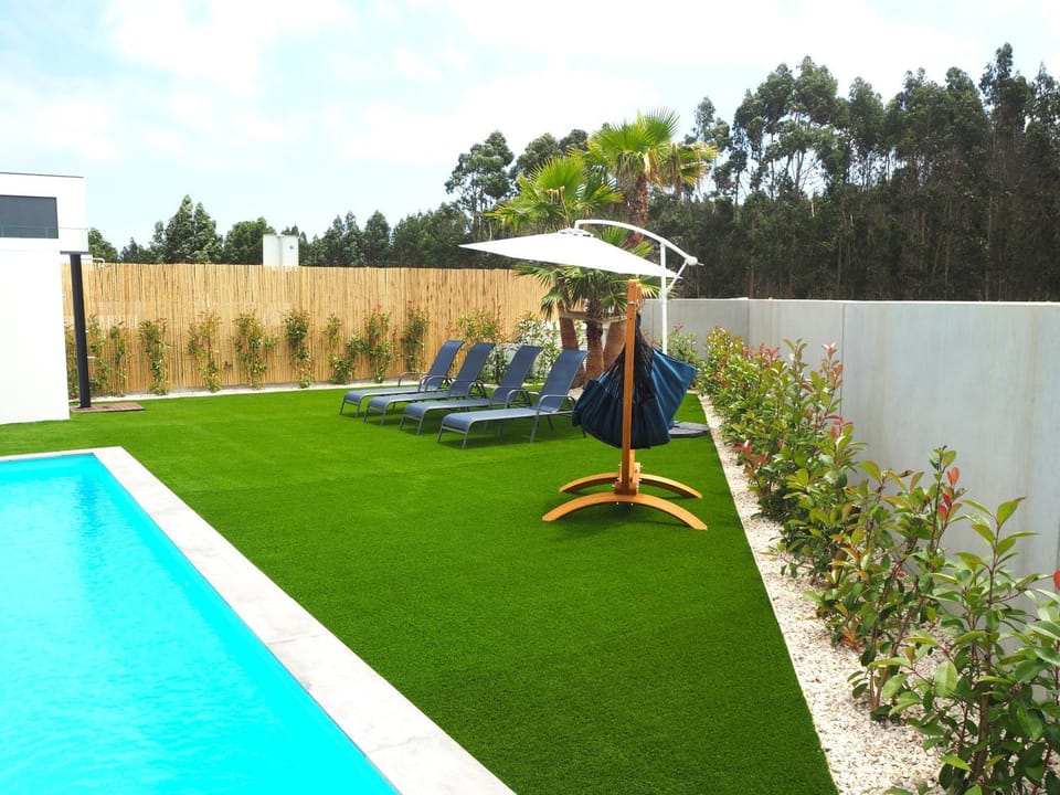 Garden, Garden view, Pool view, Swimming pool, Swimming pool, sunbed
